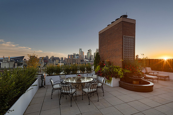 260915_100 Second St_061